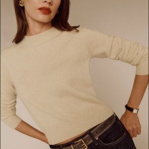 Reformation Dana cashmere crew sweater light tan new no tag small 100% cashmere